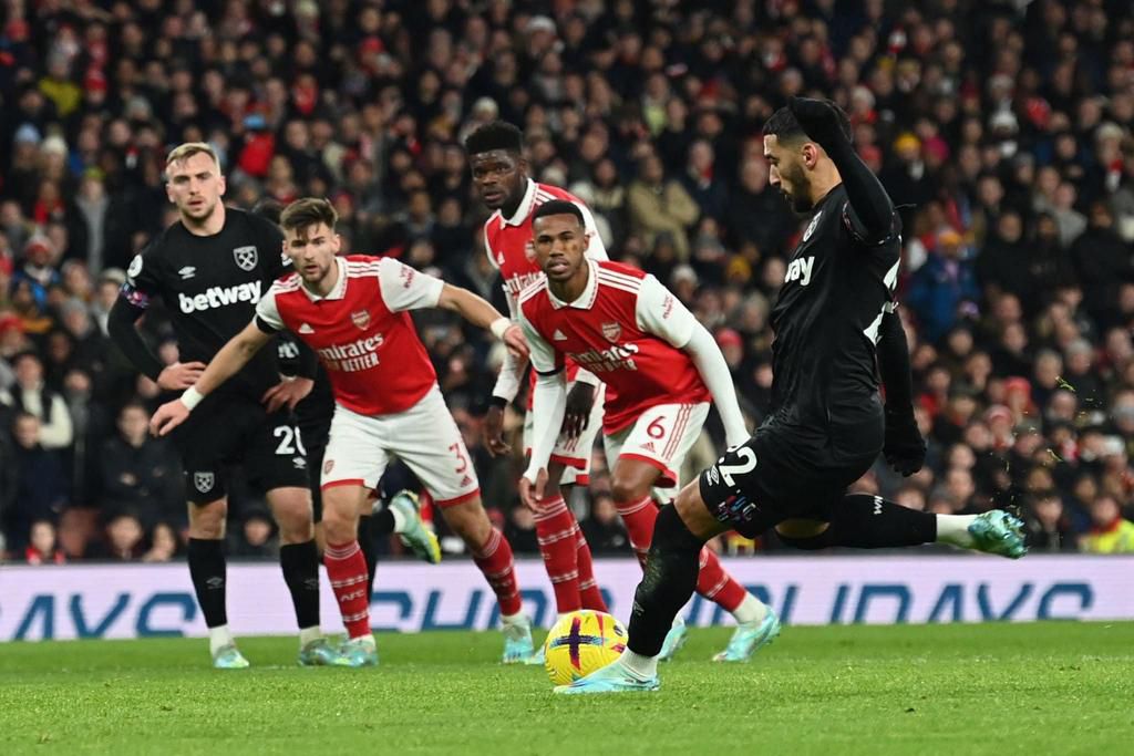 Said Benrahma opened the scoring for West Ham from the spot against Arsenal