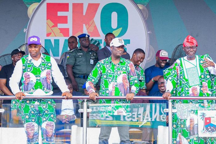 L-R: Committee chairman on Tourism, Arts and Culture, Lagos State House of Assembly, Mr Fatai Oluwa, Lagos State Deputy Gov., Dr Obafemi Hamzat and Gov. Babajide Sanwo-Olu at the opening ceremony of the 2022 National Festival of Arts and Culture (EKO N...