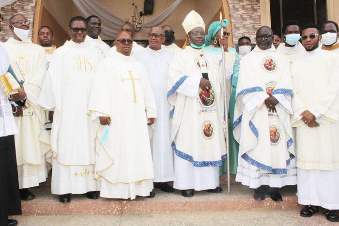 Anambra Anglican Communion joins other Christians to celebrate maundy Thursday.