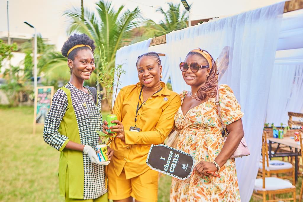 CANDO! Nigeria hosts its second Paint, Sip, and Plant event