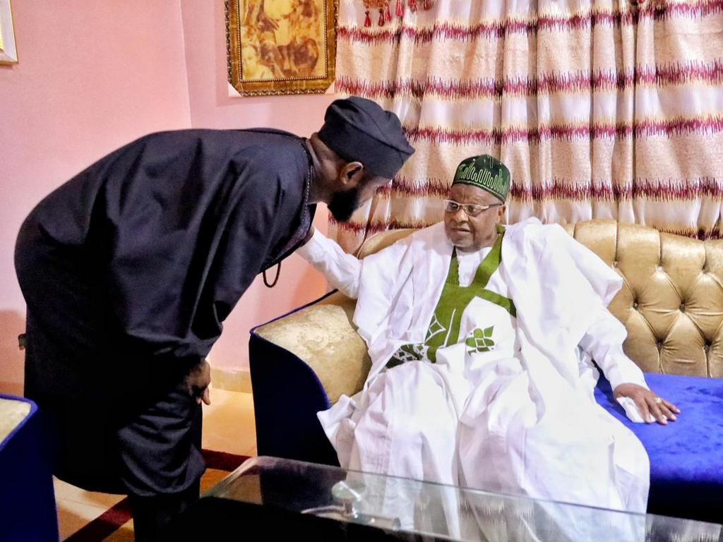 Seyi Tinubu pays condolence visit to Buhari over the death of his niece.