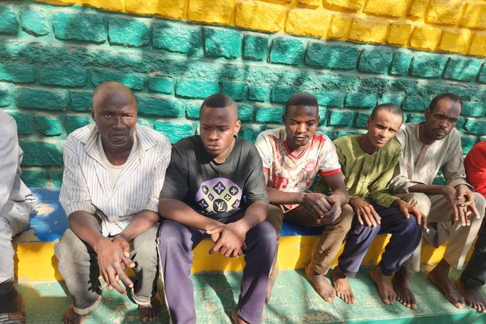Police arrest 13 suspected kidnappers, kill 4 in Kaduna. [NAN]