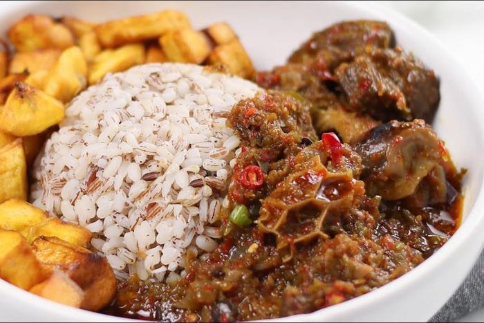 How to make ofada sauce [Youtube]