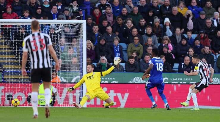 Miguel Almiron doubled Newcastle's lead in the 7th minute