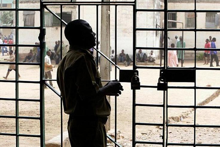 ___8263057___2018___4___17___11___An+enclosure+in+a+Nigerian+prison.+-+The+Guardian+Nigeria