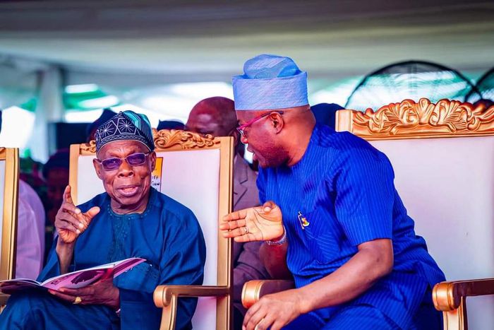 Olusegun Obasanjo says Oyo State monarchs must show respect to Governor Seyi Makinde [Premium Times]