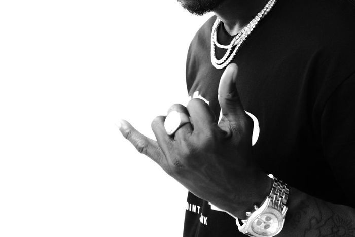 Sean Tizzle drops new album 'Dues'