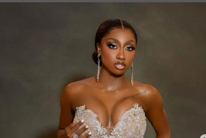 Doyin reminds people that what other people wear is not their business [Instagram/Officialdoyin_]