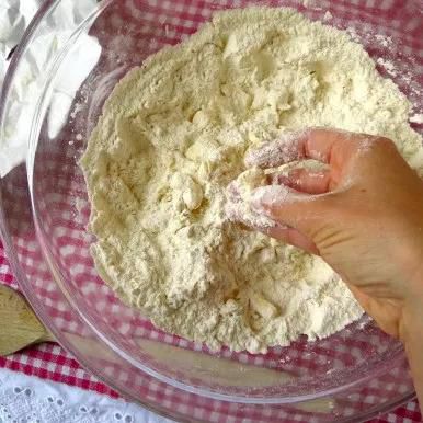 Rub in method-What Sarah bakes