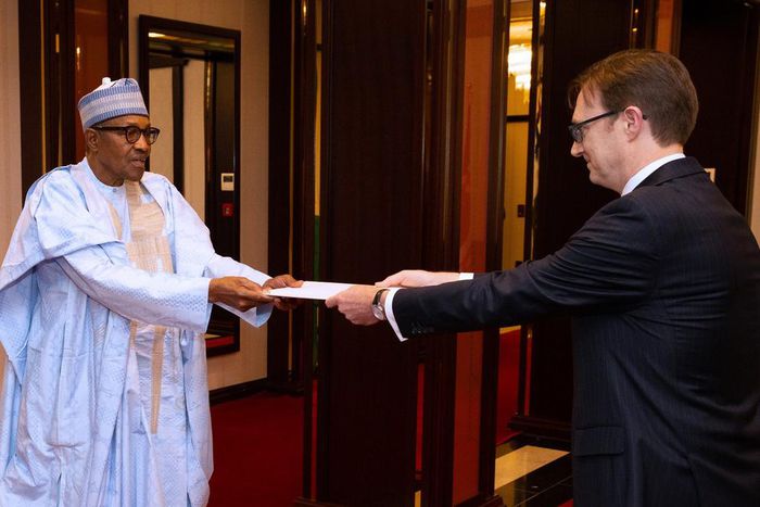 Montgomery replaces Laing as British High Commissioner to Nigeria. [Presidency]