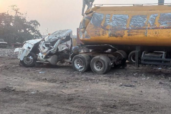 One dead, another rescued with injury in Lagos tanker accident.