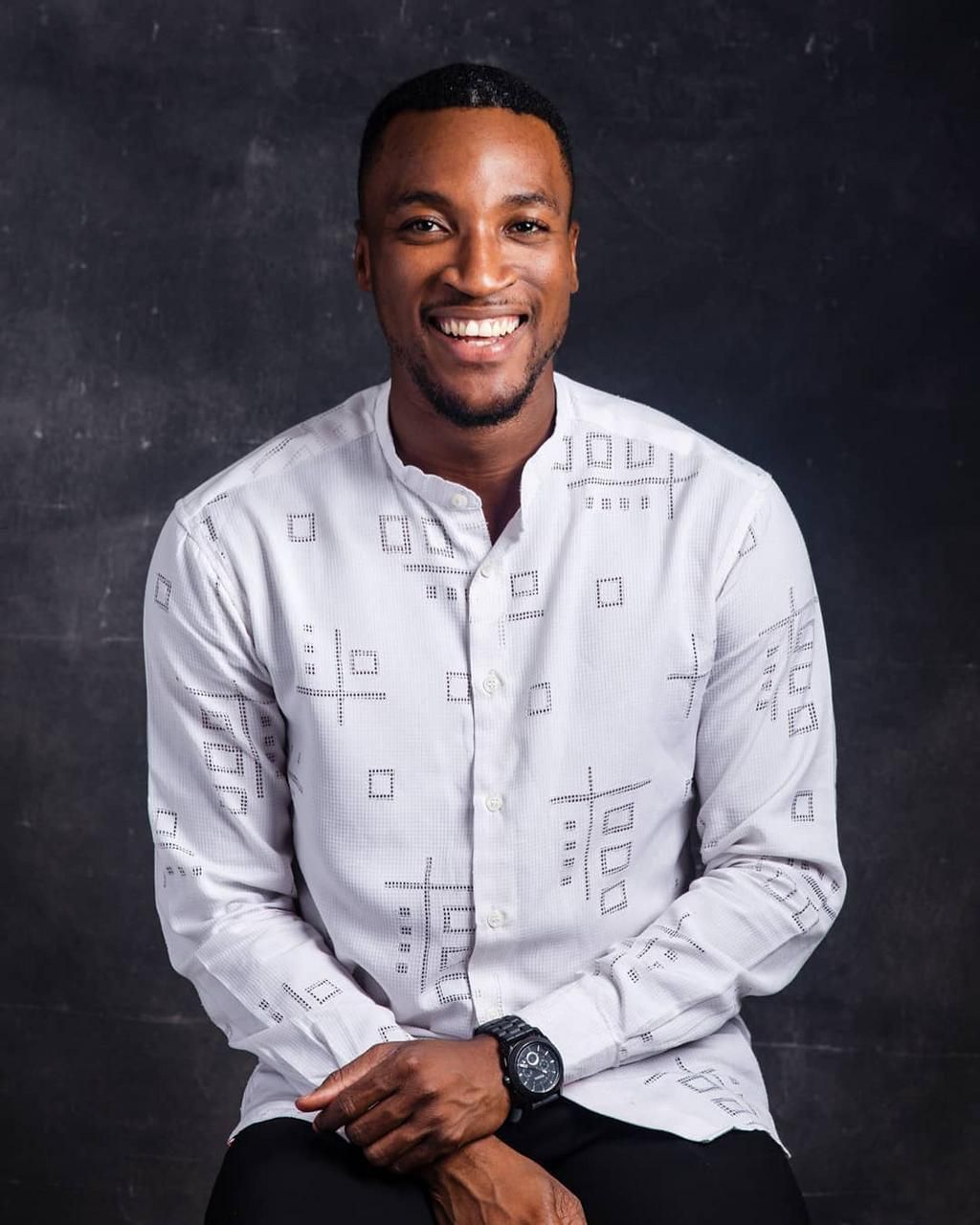 The rising movie star who revealed that he worships at the COZA, where Biodun Fatoyinbo pastors, said he was in shock at this latest video and wanted the pastor to come out and say his own side of the story [Instagram/AkahNnanni]