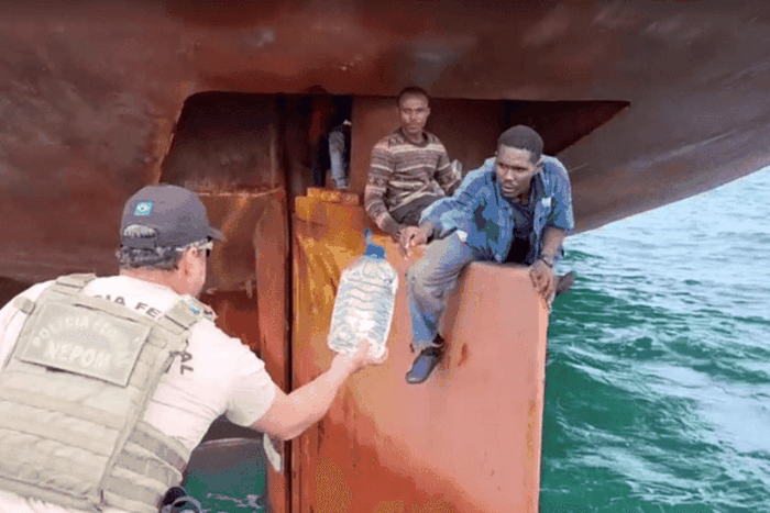 Nigeria Immigration Service receives 9 repatriated Nigerians from stowaway attempt in The Gambia [Businessday NG]