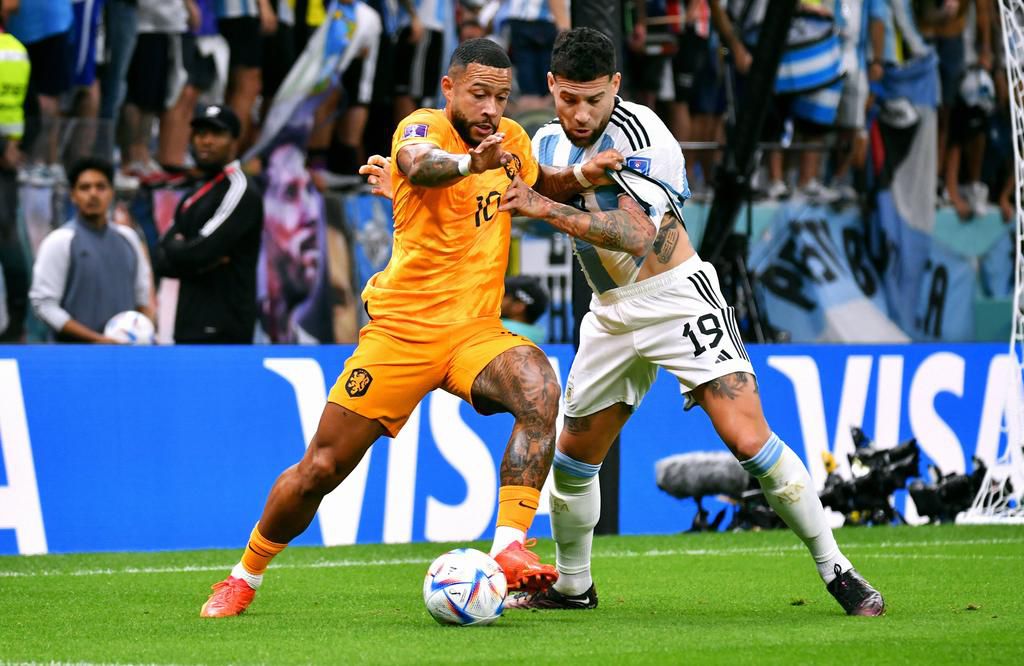 Nicolas Otamendi in action for Argentina