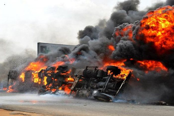 Petro tanker explosion (TheNation)