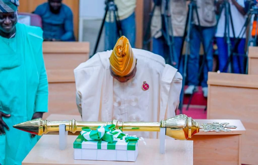 Governor Ademola Adeleke presents N273.9bn 2024 budget to Osun assembly [Twitter:@AAdeleke_01]