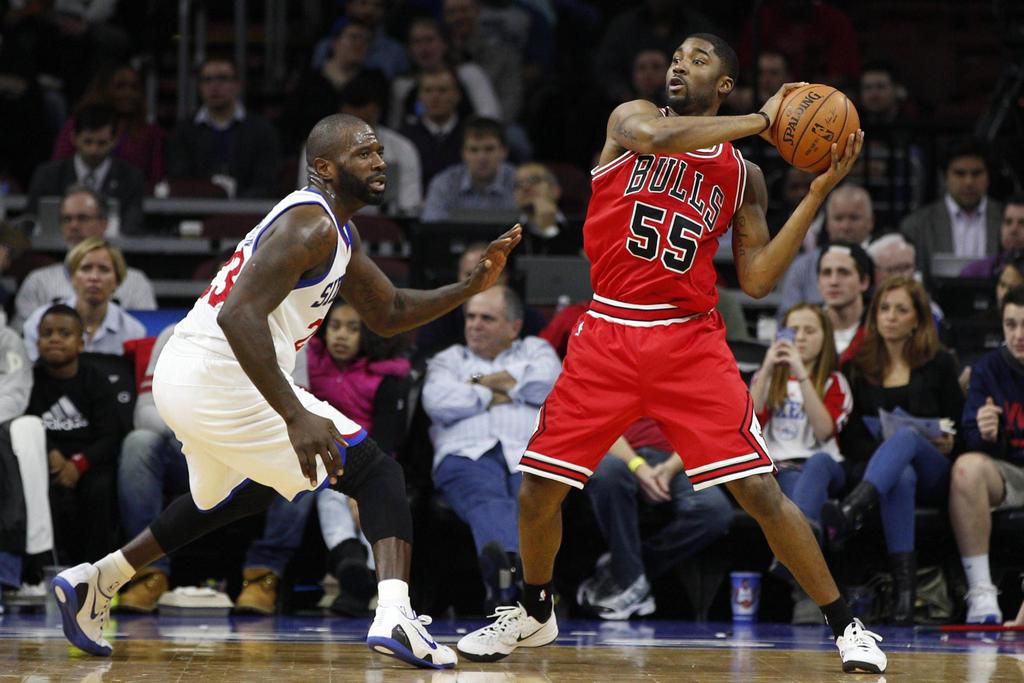 Philadelphia 76ers vs Chicago Bulls NBA game