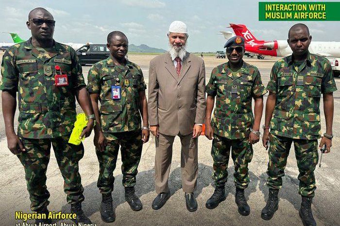 Former aviation minister, Femi Fani-Kayode, has urged the Nigerian government to immediately deport Zakir Naik, an Islamic preacher [PN]