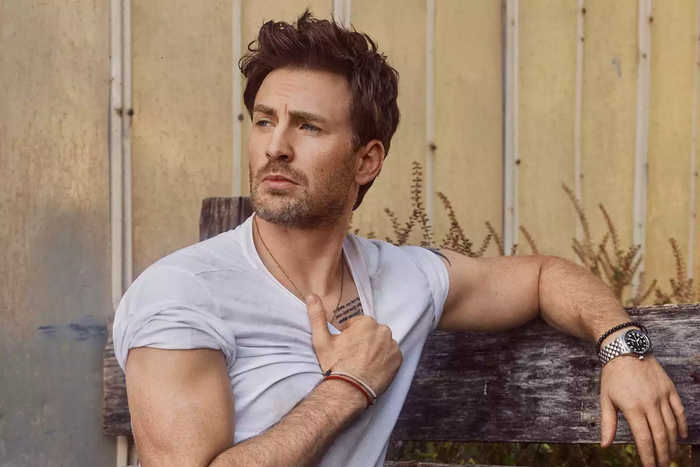 Chris Evans is the sexiest man alive in 2022 [People]