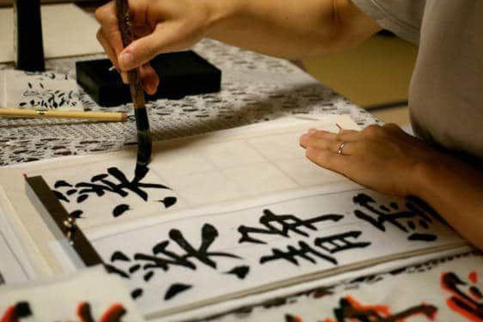 A unique language void of alphabets [Pinterest]