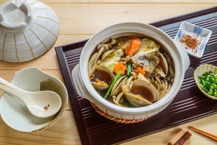 How to make 'Chanko Nabe' soup Japanese sports personalities use for weight gain