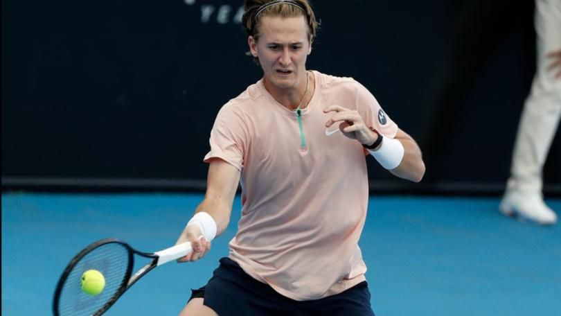 Sebastain Korda won the first set 7-6 in the final against Djokovic