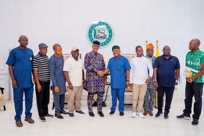 Federal Government delegation and Ogun state governor, Dapo Abiodun (Ogun Media)