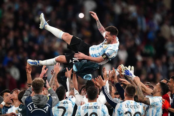Lionel Messi leads Argentina's 26-man squad to the World Cup
