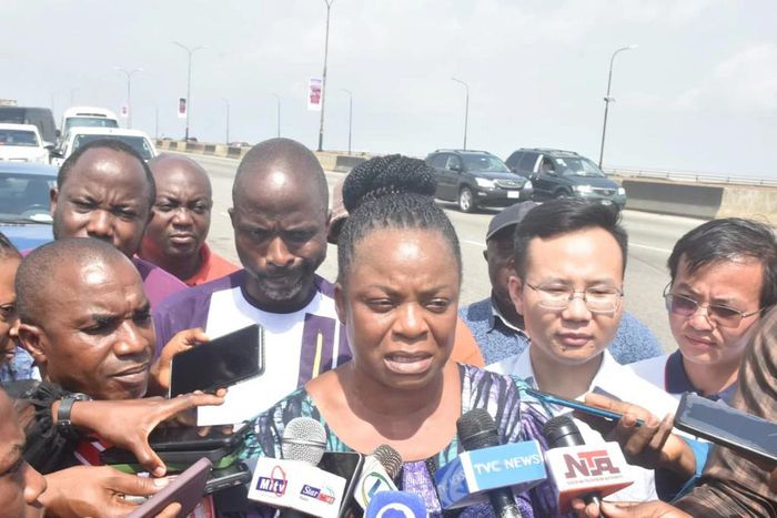 Chief Engineer, Federal Ministry of Works Lagos, Mr Adejala Clement; other officials at a World News Conference on planned repairs of the Adeniji/Adekunle ramps of the Third ]Mainland Bridge in Lagos on Sunday  [NAN]