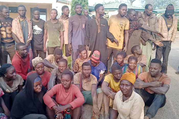 Troops raid bandits’ enclave, rescue 30 kidnapped victims in Nasarawa. [Twitter:Collins Sunday]