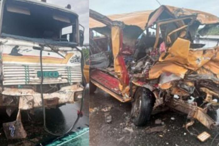 14 die, 9 injured as commercial bus, truck clash on Lagos-Badagry Expressway. [NAN]