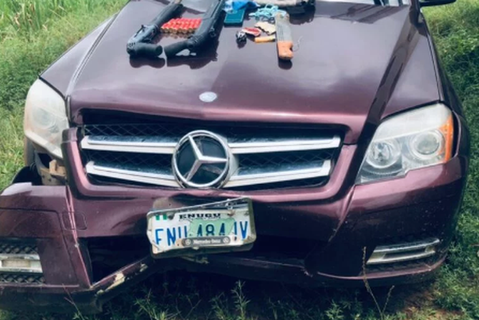 Police bust criminal gang, recover 2 pump action guns, SUV in Anambra. [NAN]