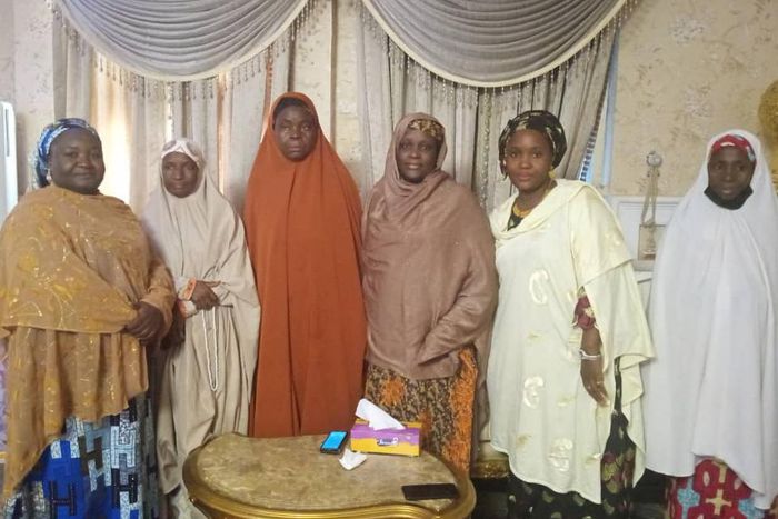 Prominent women dump PDP for APC in Sokoto.
