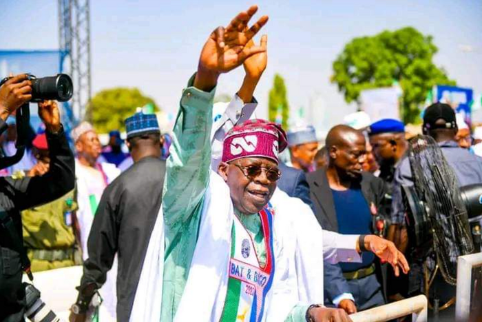 APC presidential candidate, Asiwaju Bola Tinubu at Minna rally. [Twitter;APC-PCC]