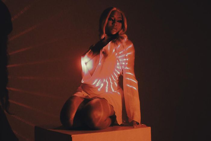 Nigerian-American artist Nikita Amadi releases energetic Afrobeat/AfroRnB single 'All Night'