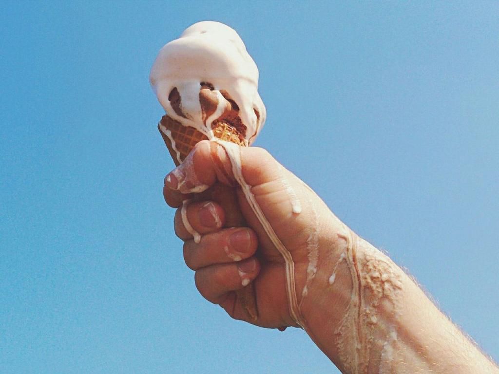 The pros and cons of swallowing semen [gettyimages]