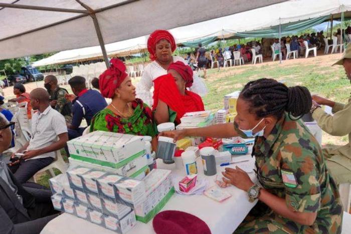 Army offers free medical services in Nnamdi Kanu’s community.