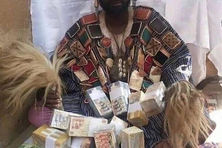 Ghanaian couple flees as ritual money turns into two big snakes