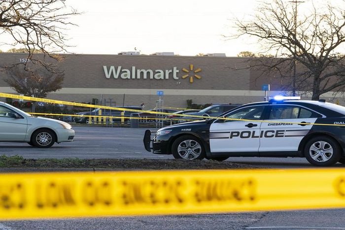 Walmart employee kills 6, himself in Virginia store shooting. [indiatvnews]