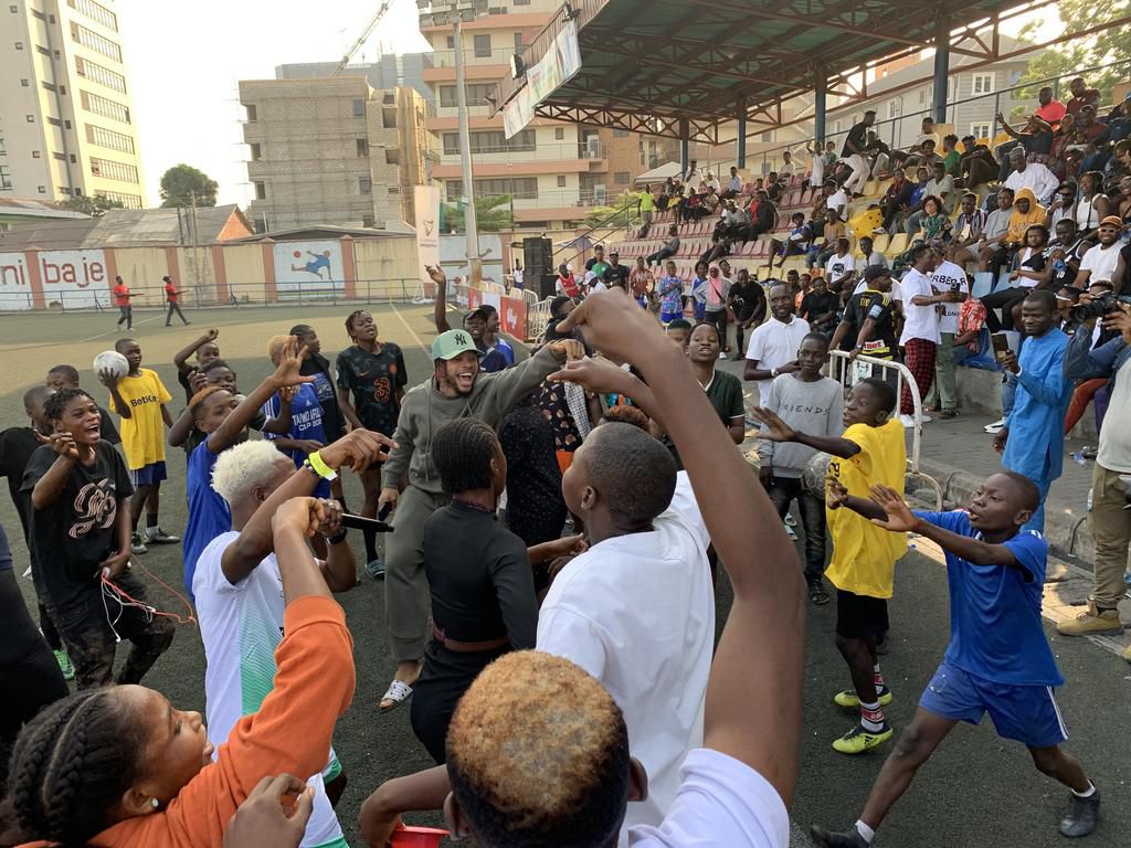 Poco Lee with excited fans at the venue.