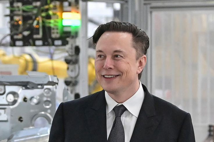 Neuralink, the brain interface company co-founded by Elon Musk — here touring a Tesla factory — sparked investor interest in brain computer interfaces.Patrick Pleul/AP