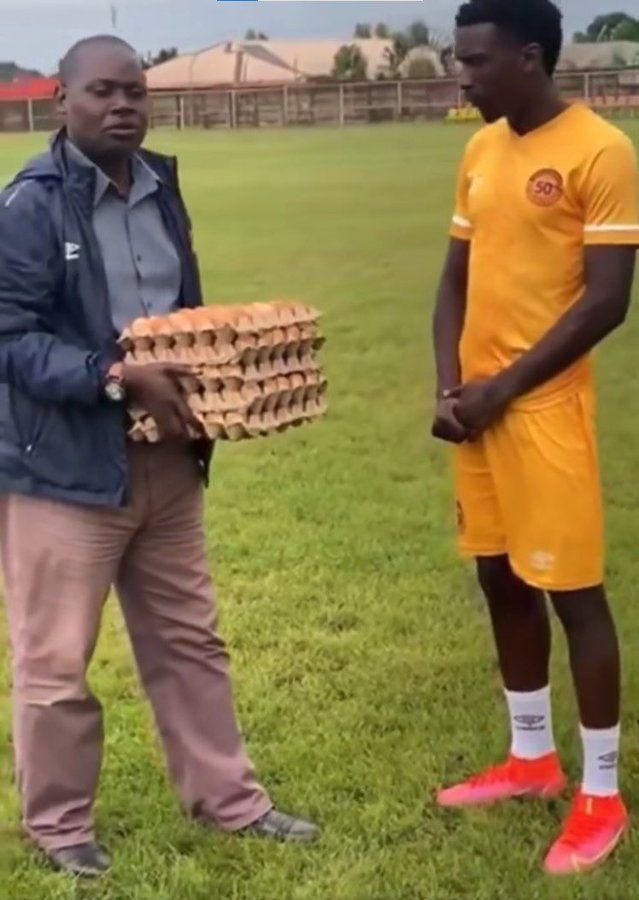 The video of Musonda receiving the eggs has now gone viral with engagement from several international sports media platforms criticizing the decision not to give out a plaque.