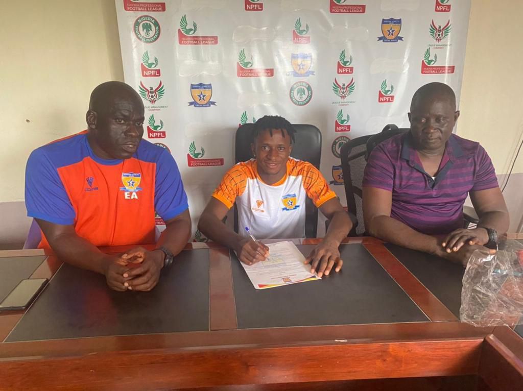 Ibrahim Yusuf sign for Sunshine stars