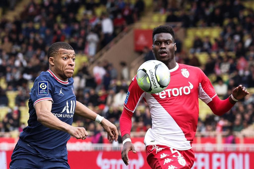 Badiashile in action for Monaco in Ligue 1