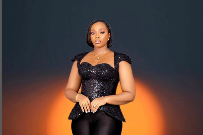 Bam Bam has a word for Snoop Dogg [Instagram/bammybestowed]