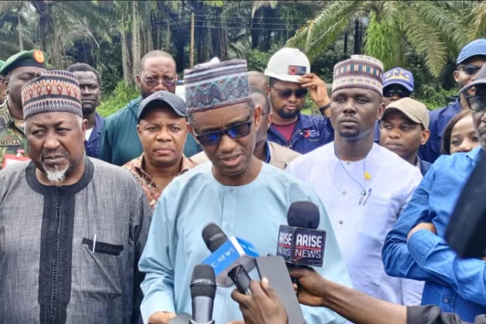 Nigeria still losing 400,000 barrels of crude oil daily – NSA. [NAN]