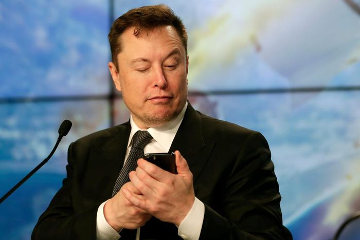 Musk agreed with a user's claim that Clinton's tweet was spreading &amp;quotMisleading disinformation.&amp;quotAP