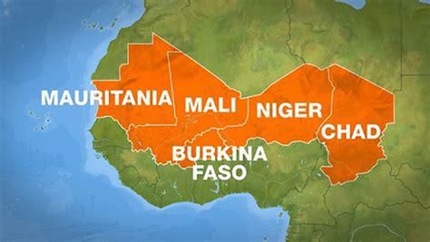 The three seceding countries, Mali, Burkina Faso and Niger are landlocked. [NCMP]