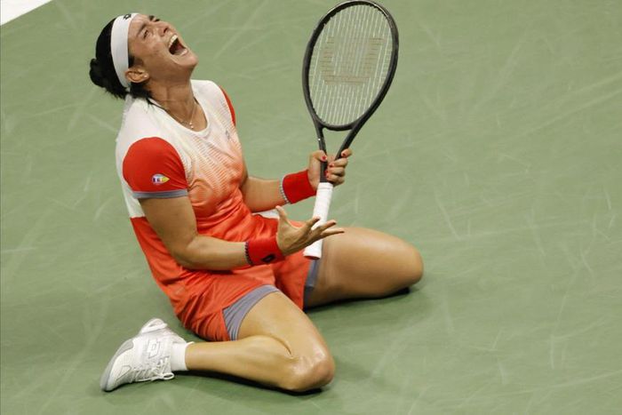 Ons Jabeur successfully retained her Mubadala title against Emma Raducanu in Abu Dhabi