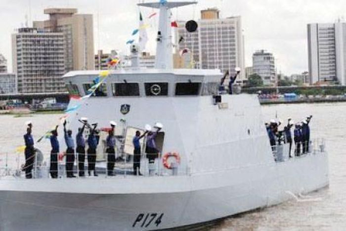 Nigerian Navy returns arrested vessel in Calabar. [dailytimes]